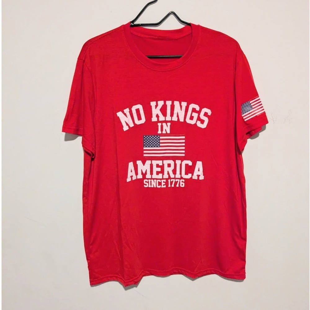 No Kings In America Since 1776 Red Patriotic Size XL Graphic T-Shirt